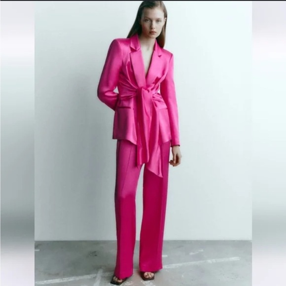 BNWT Zara Pink Blazer with Relaxed Silhouette and Self-Tie Belt - Picture 2 of 13